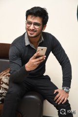Nikhil Interview About Ekkadiki Pothavu Chinnavada